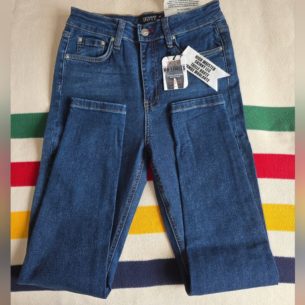 DD77 'No Limits' Cuffed High-Rise Forever Stretch Skinny Jeans S 8-10 NEW w Tags